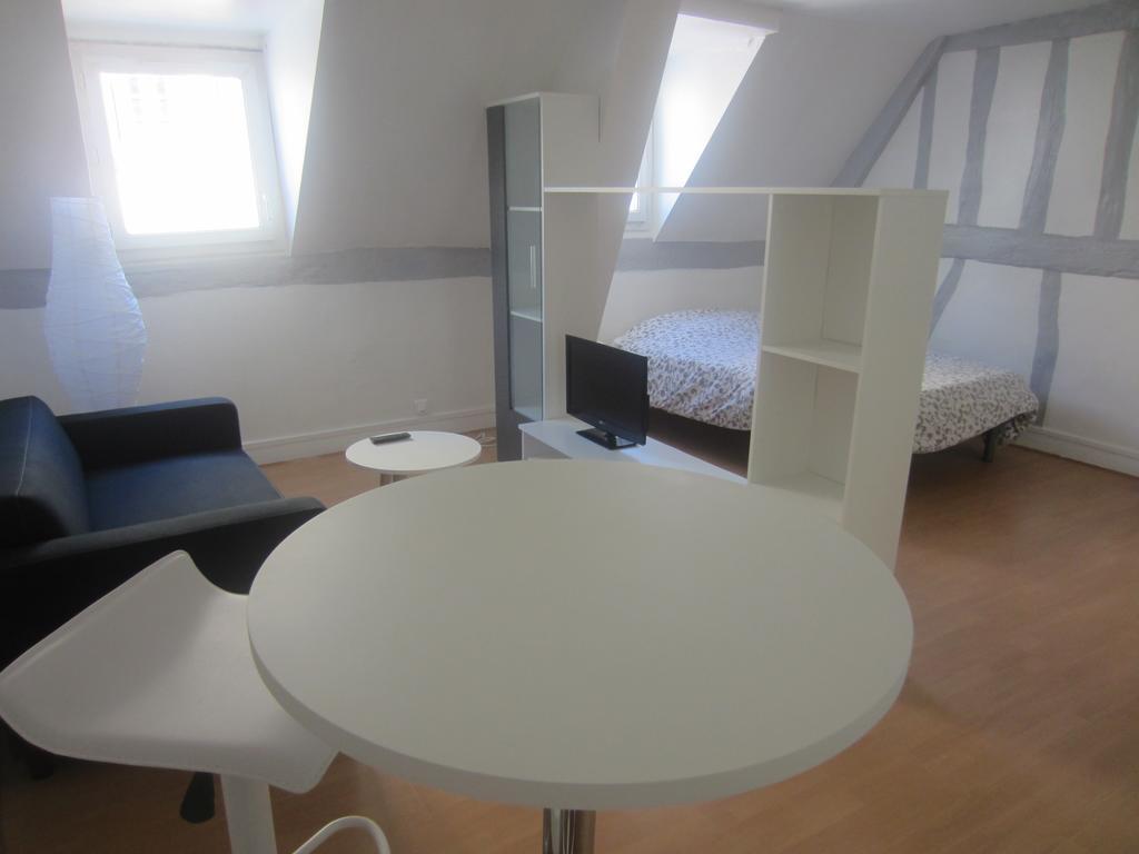 Gite Beauvoisine Ruan Exterior foto