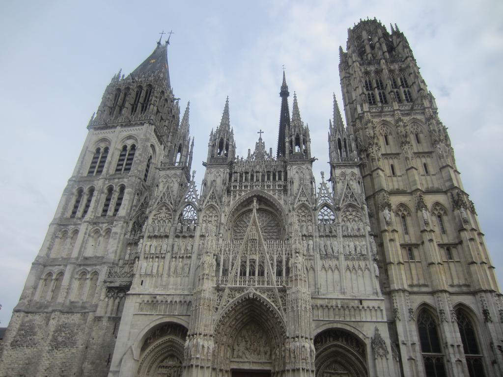 Gite Beauvoisine Ruan Exterior foto