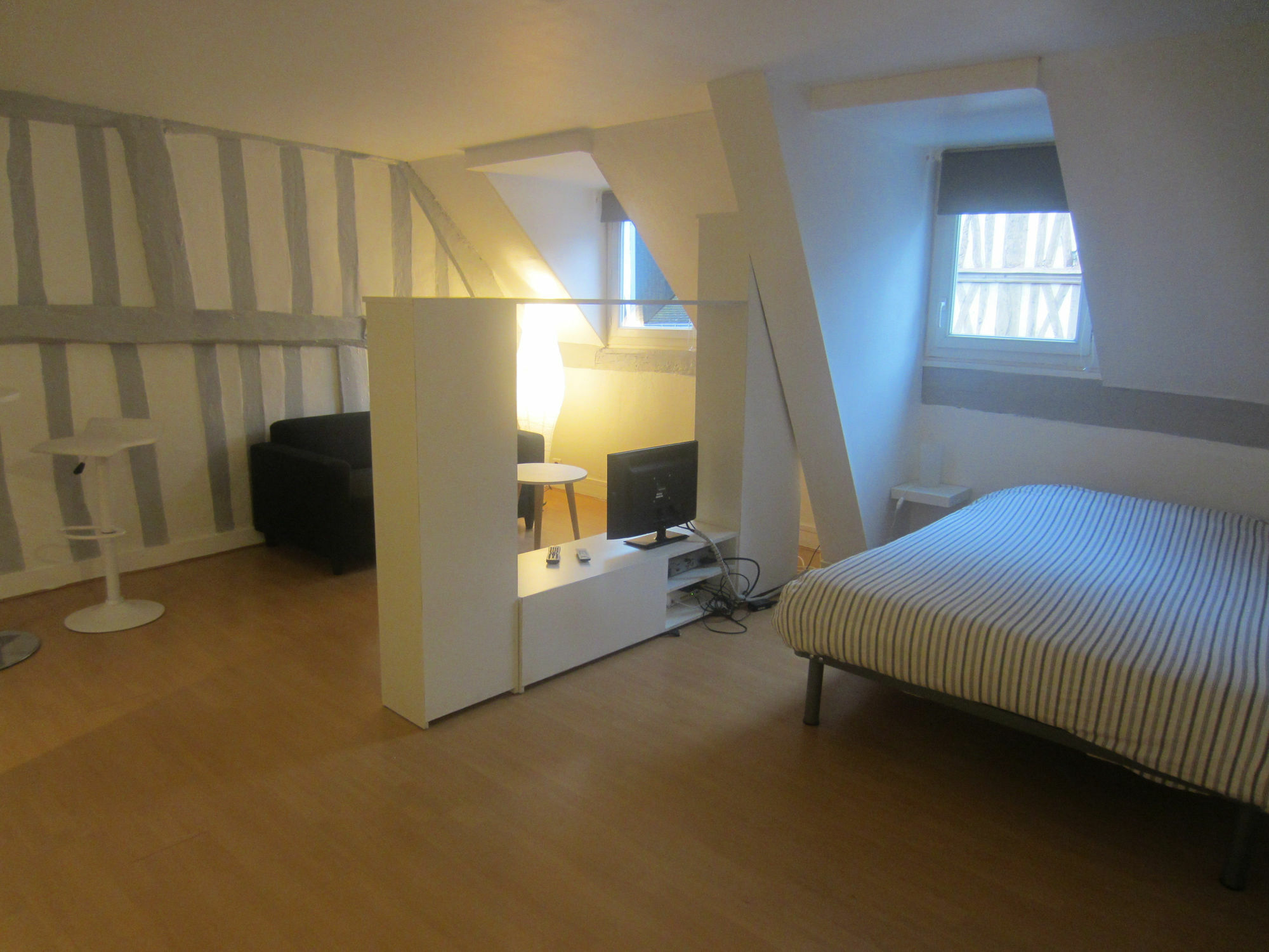 Gite Beauvoisine Ruan Exterior foto